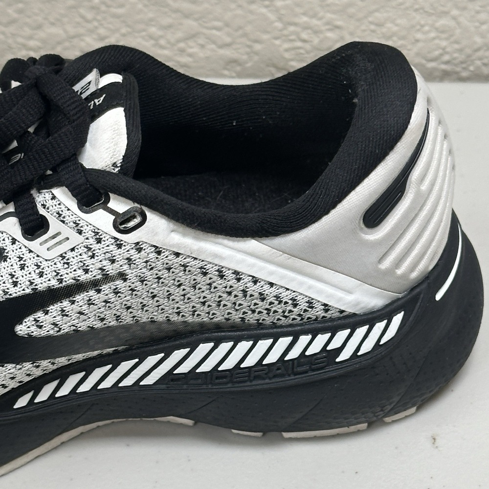 Brooks Adrenaline GTS 22 Womens Size 7.5 Running Shoes White Black 1203531B135 - Picture 12 of 16
